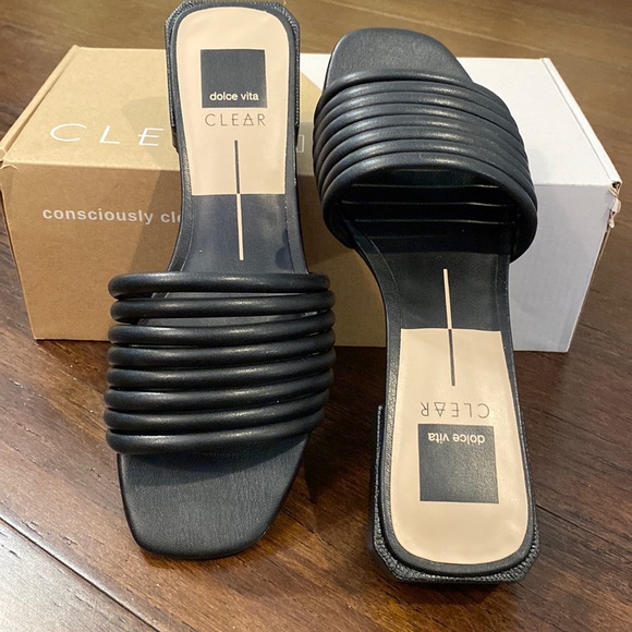 Brand new never worn Dolce Vita slides - Picture 1 of 8